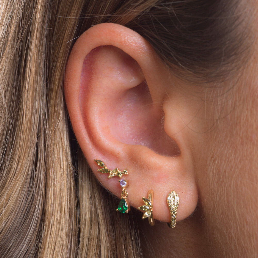 Boucle d'oreille Puce dorée or 24 carats